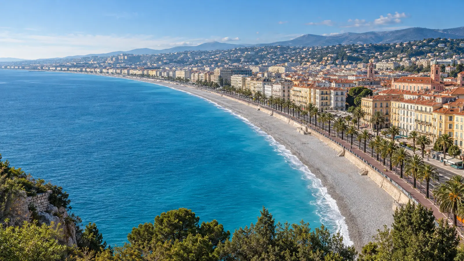 Promenade des Anglais und Baie des Anges in Nizza